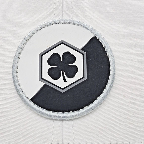 Black Clover Live Lucky Hat Cap White Black Four Adjustable Golf Club - Picture 8 of 14